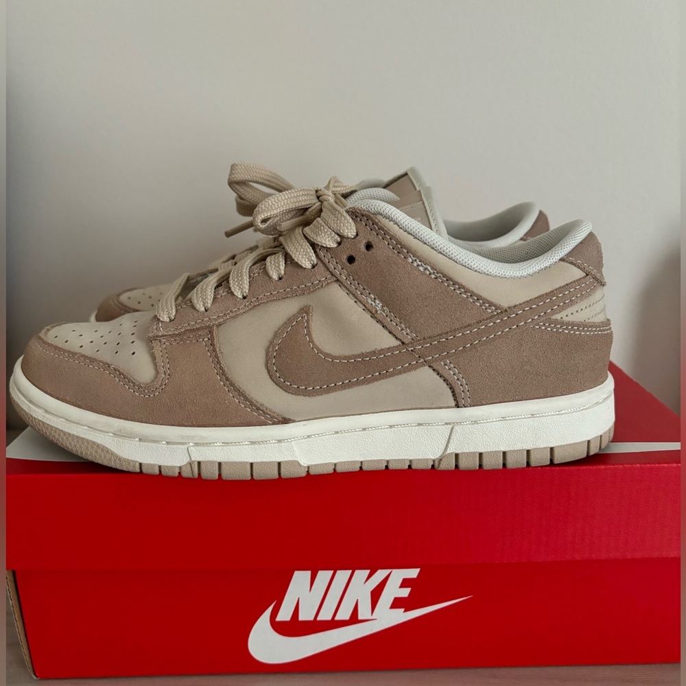 Sanddrift/ Hemp Sail Nike Dunk Low SE